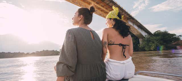 Paseo en canoa por el río Magdalena