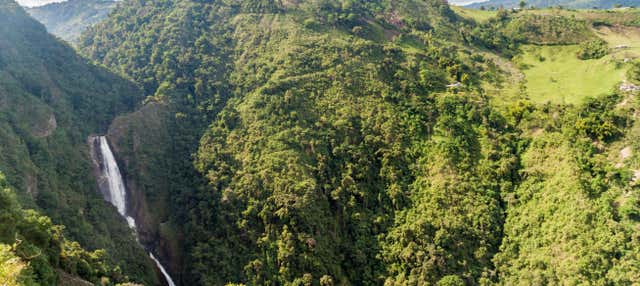 Ruta privada de senderismo al Salto de los Bordones