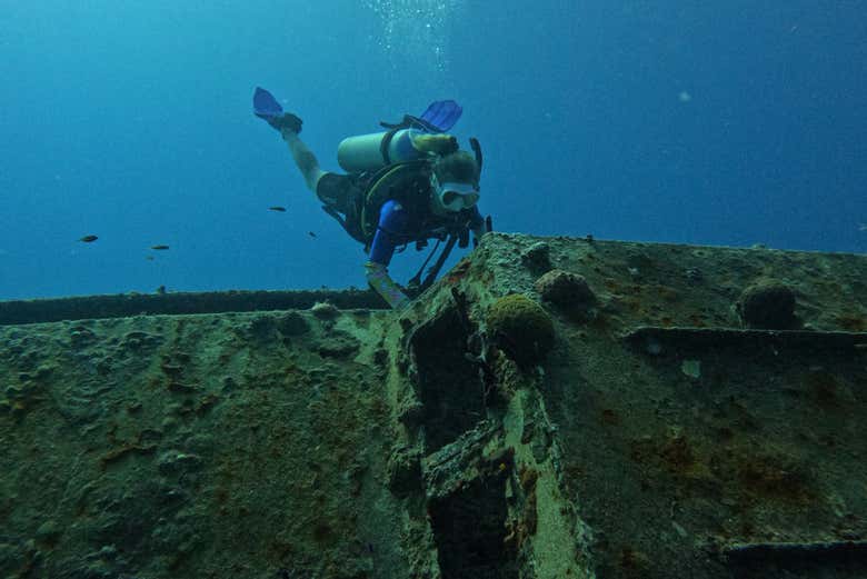 See the Poseidon shipwreck for yourself