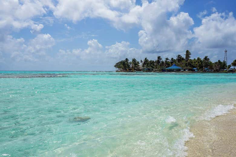 Views of Cayo Acuario