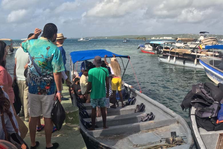 Embarcando en la lancha