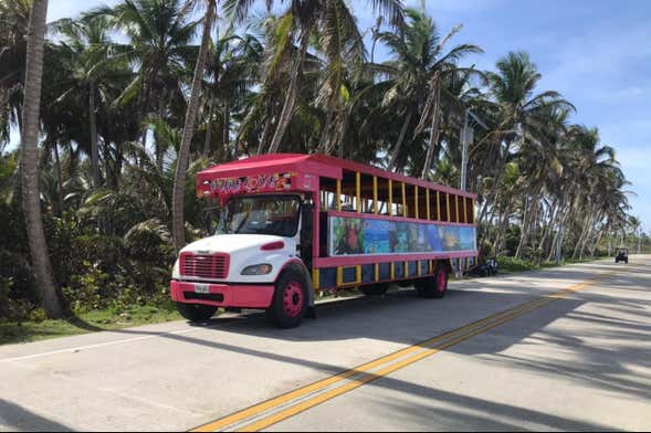 Tour en chiva rumbera por San Andrés