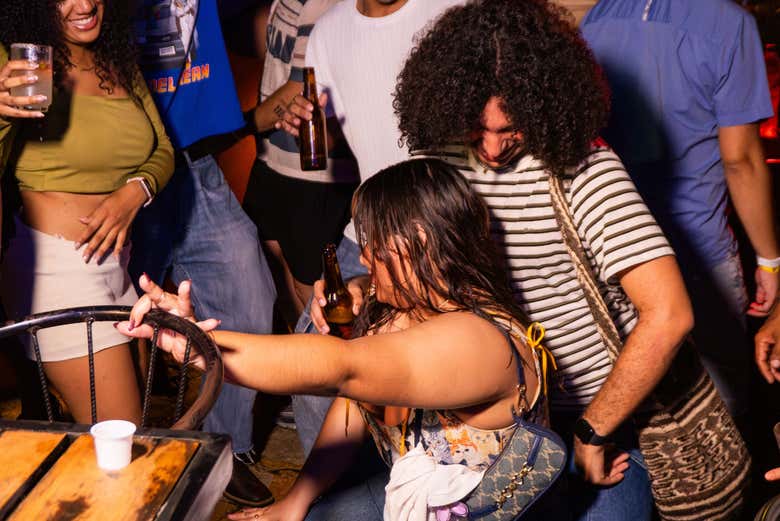 Moveréis los pies al son de la música tropical