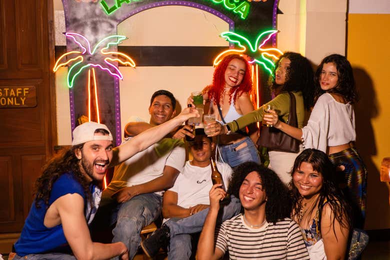 Una ruta de bares inolvidable en el Caribe colombiano