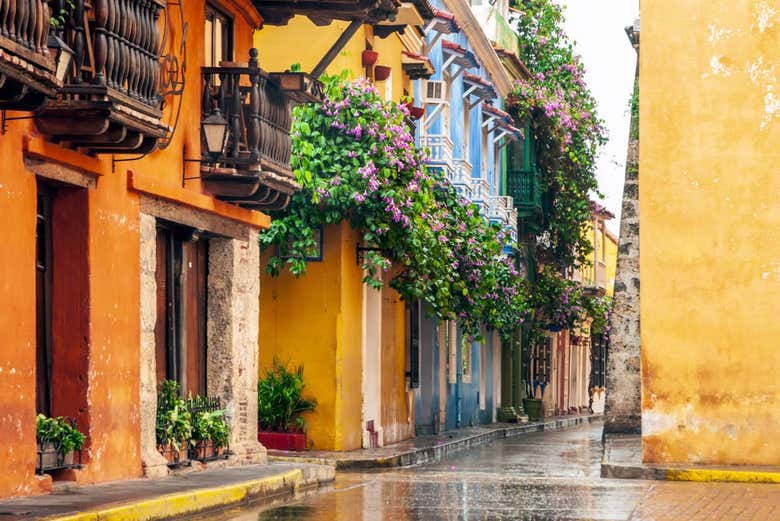 Typical street in central Cartagena