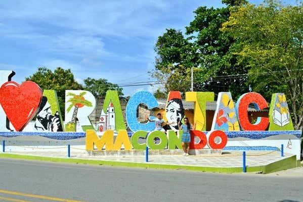Letrero a la entrada de Aracataca