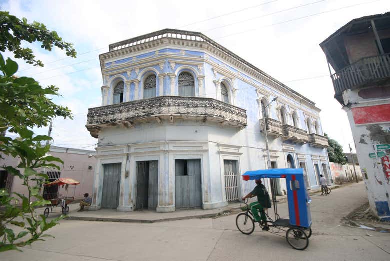 Fachada do Palácio Azul