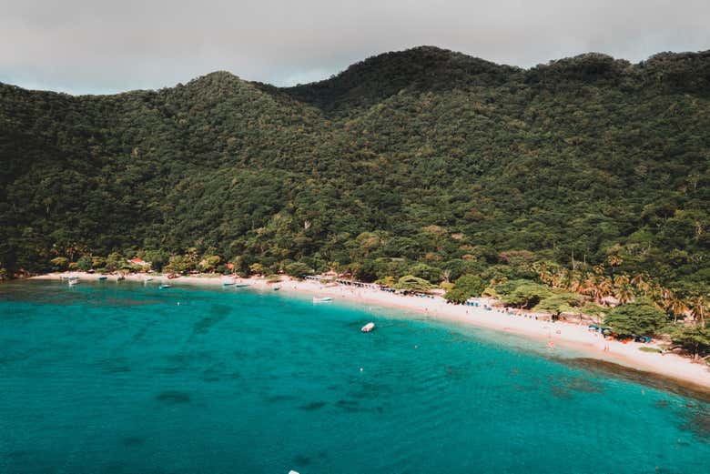 La preciosa playa Cristal