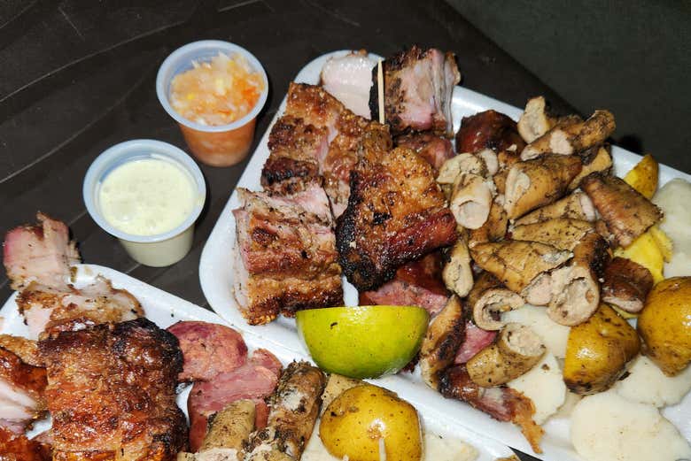 Probaréis la comida callejera típica de la ciudad