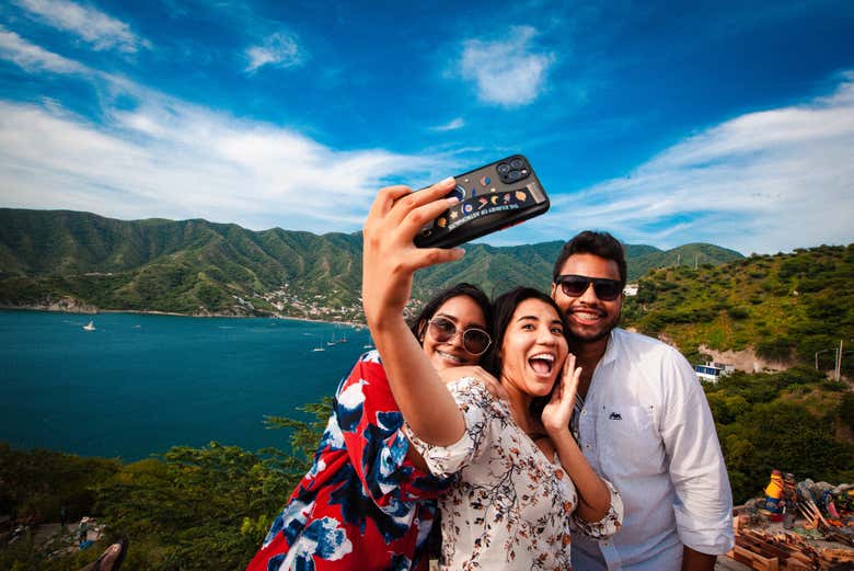 Selfie con el paisaje de Santa Marta