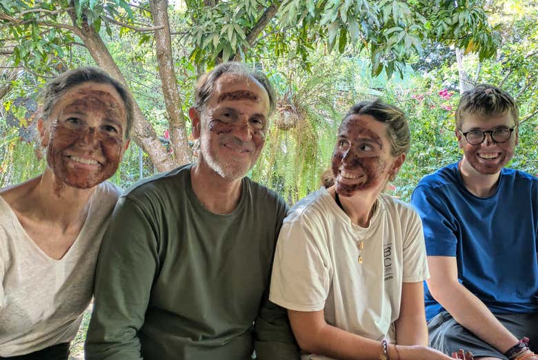 Momento relax con una maschera viso al cacao