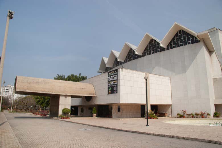 El Teatro Amira de la Rosa