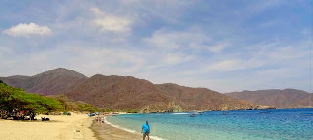 Paseo en velero por Bahía Concha