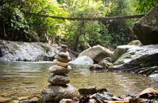 Rápel en las cascadas del río Minca
