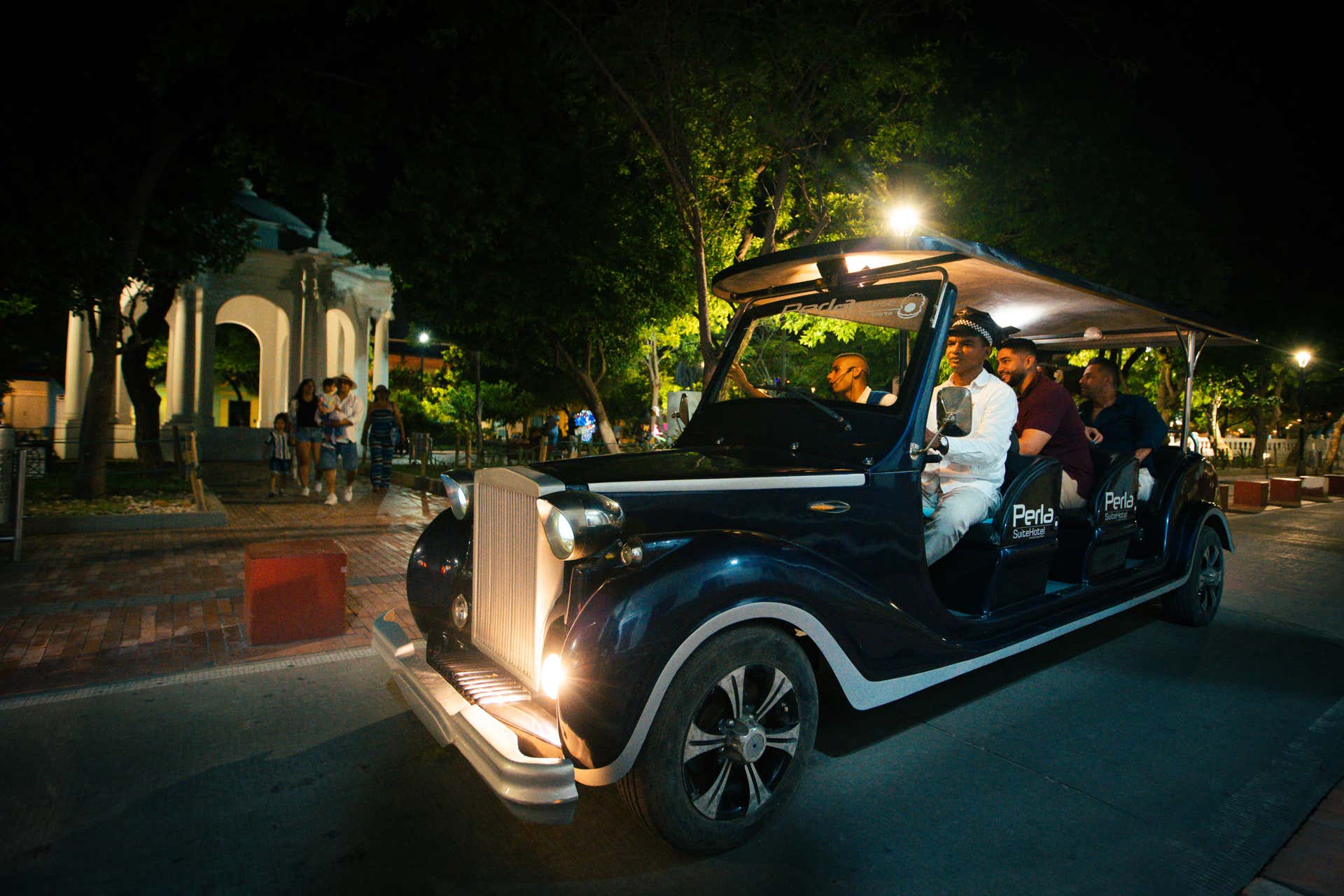 Tour de carro elétrico por Santa Marta