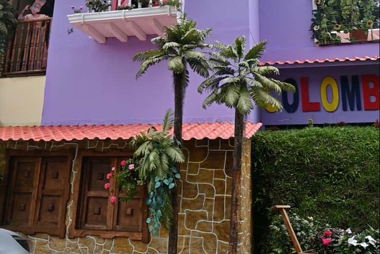 Você poderá conhecer a família Madrigal