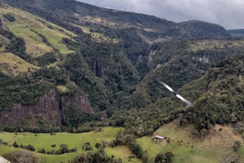 Admirando los increíbles paisajes del Parque Nacional Puracé