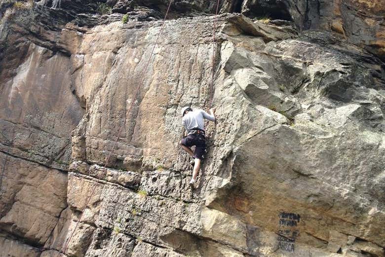 Escalando las Rocas de Suesca