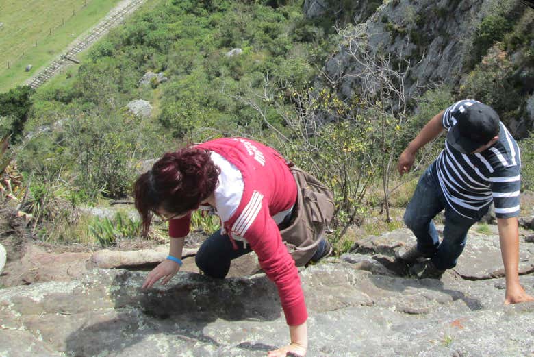 Subiendo a las rocas de Suesca