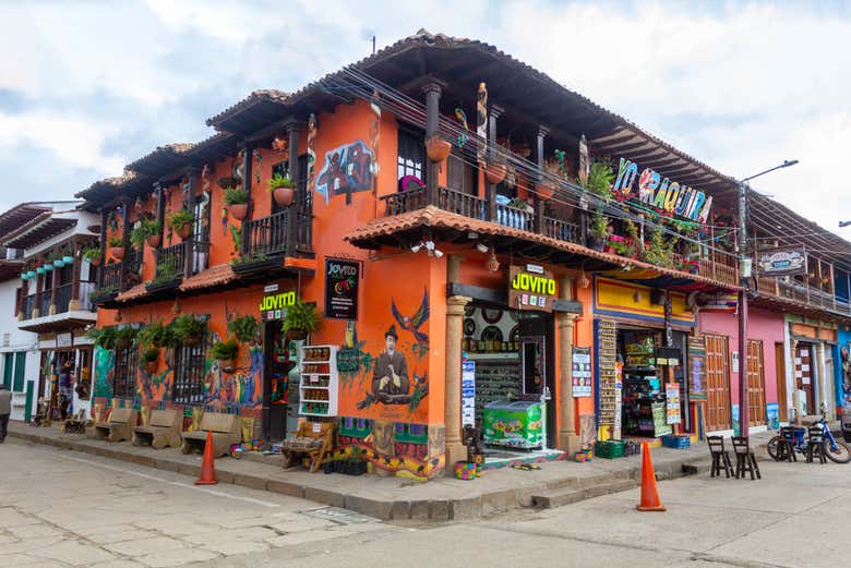 Ráquira famous for its colourful houses