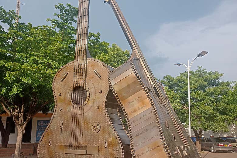 Monument des guitares à Valledupar