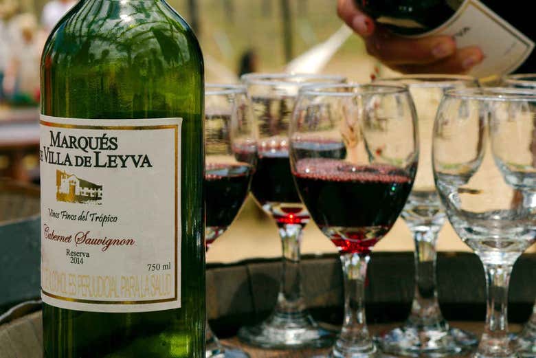wine tasting at Marqués de Villa 