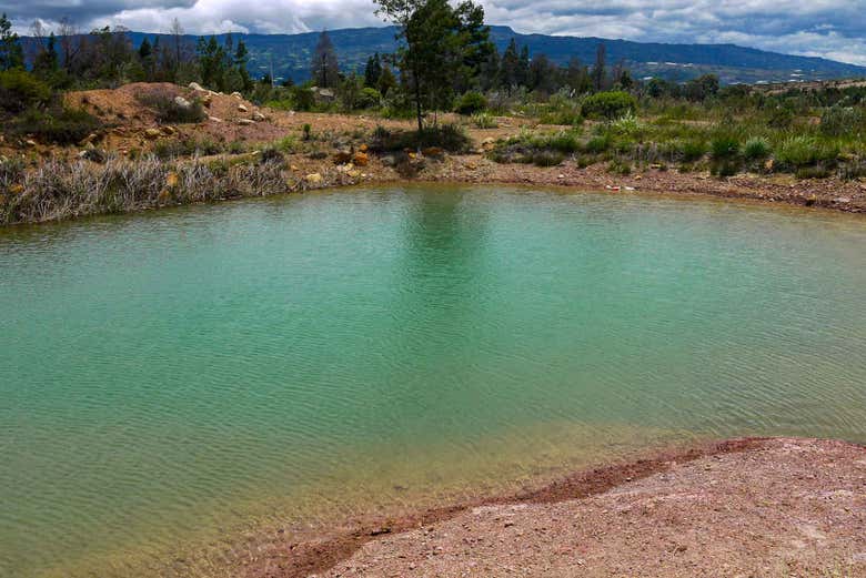 Lago desértico