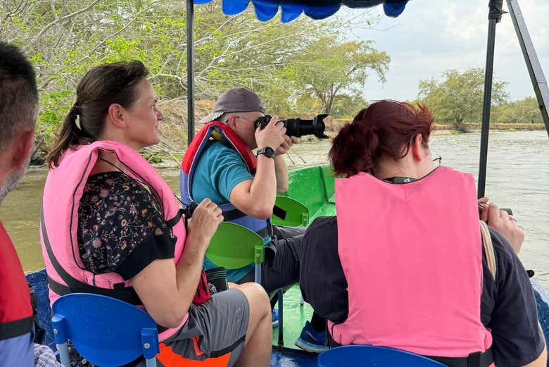 Profitez d'une balade en bateau sur le fleuve Magdalena