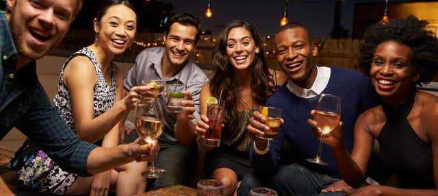 Pub crawl ¡Tour de fiesta por Busan!