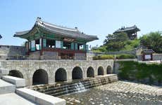 Excursion à la forteresse de Hwaseong et dans un village traditionnel coréen