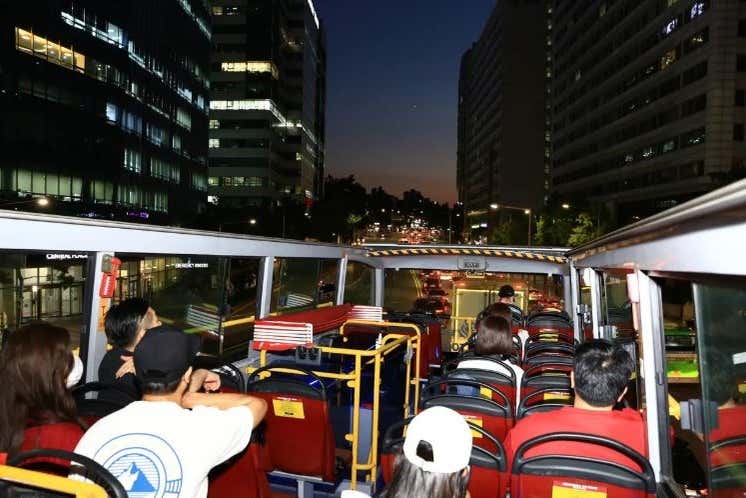 A bordo del autobús por Seúl