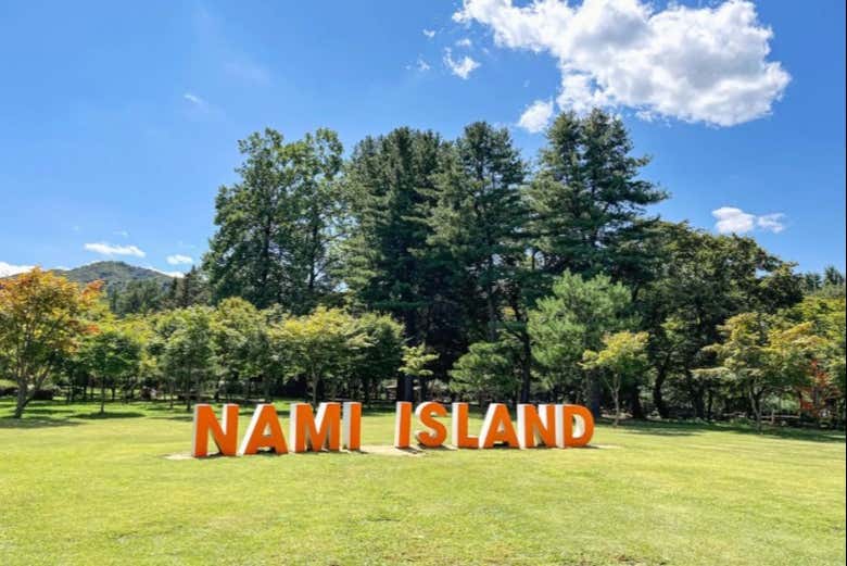 Letras de Nami Island