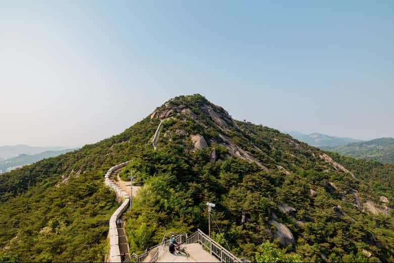 El monte Inwangsan, una joya natural en pleno Seúl
