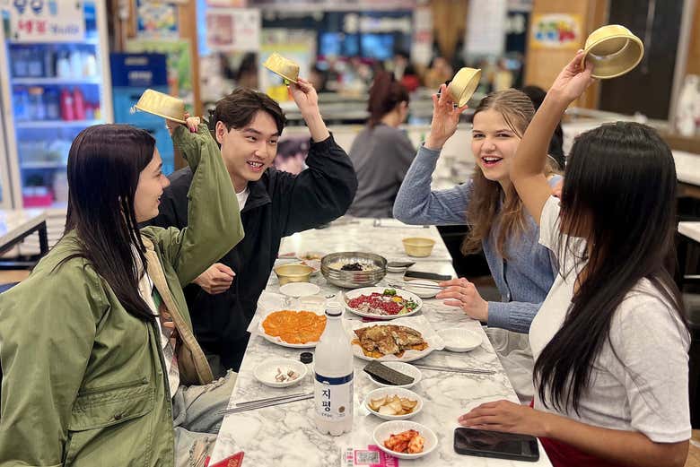 Share an unforgettable meal with travelers from around the world