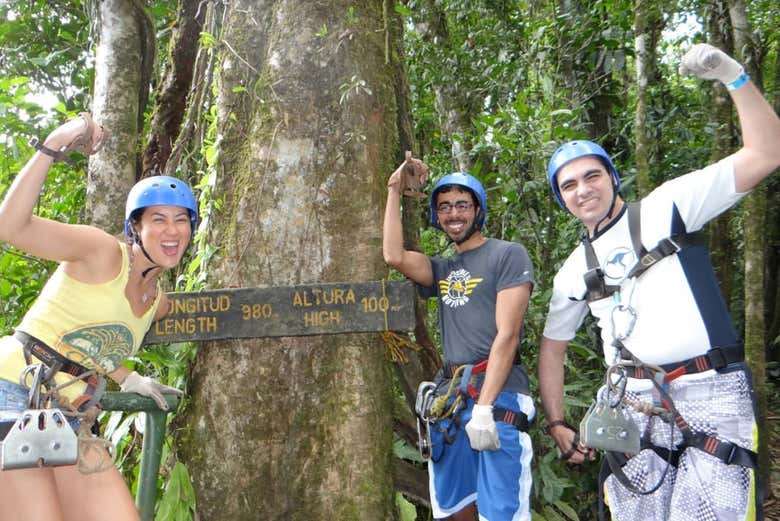 Vive una aventura en Tirolina