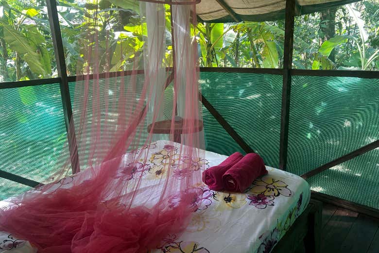 Passez la nuit dans une cabane rustique