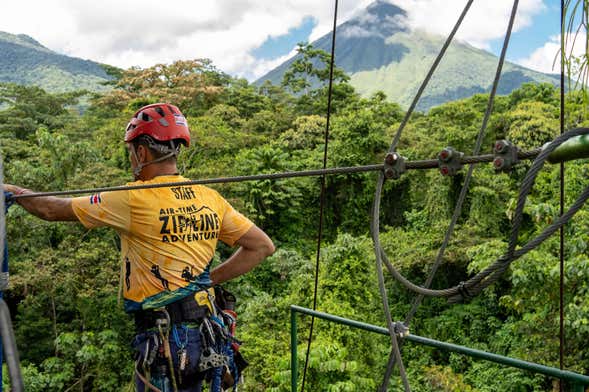 Zip line sul vulcano Arenal