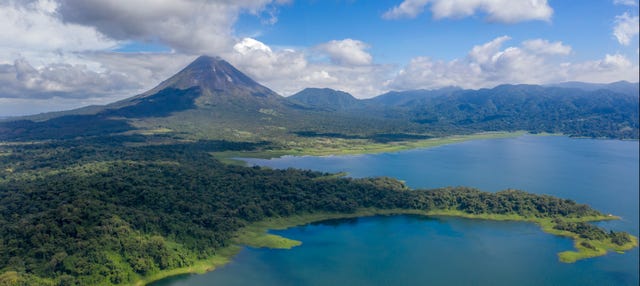 Traslado a Monteverde + Barco por el lago Arenal