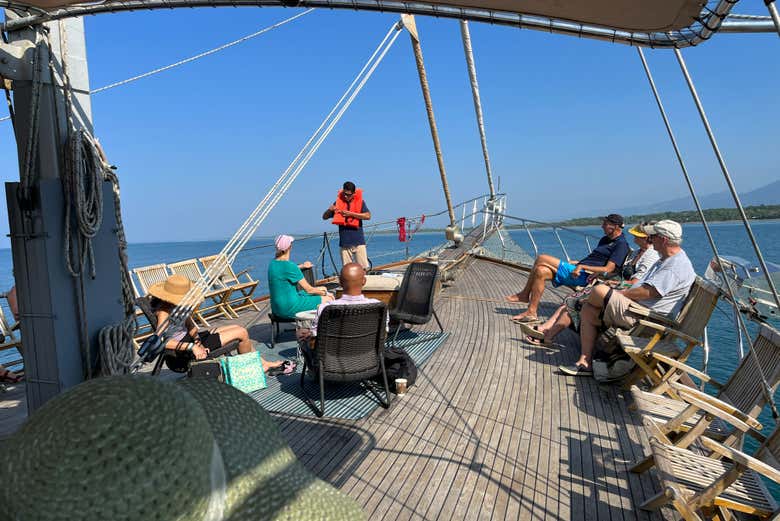 Durante la navegación por la costa de Manuel Antonio