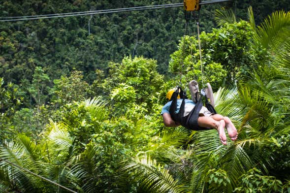 Tirolinas en Manuel Antonio