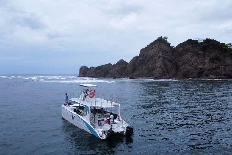Admire islands along the coast