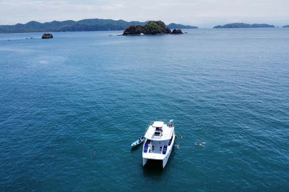 Paseo en barco por Nosara