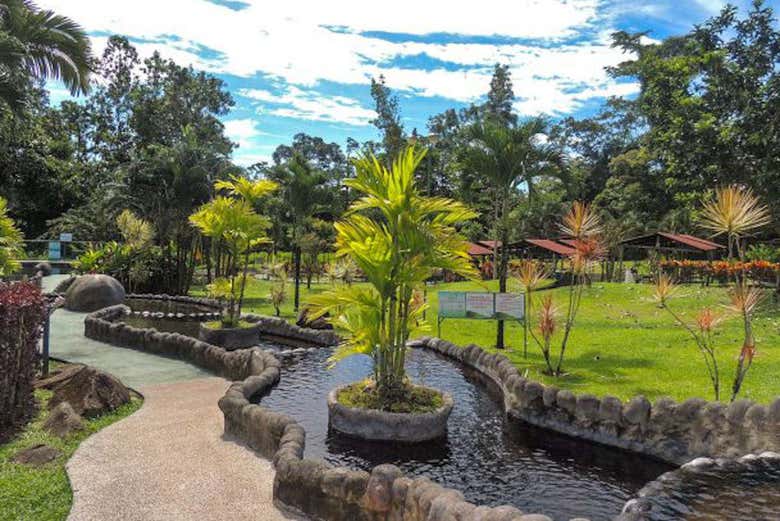 Aguas termales de Arenal