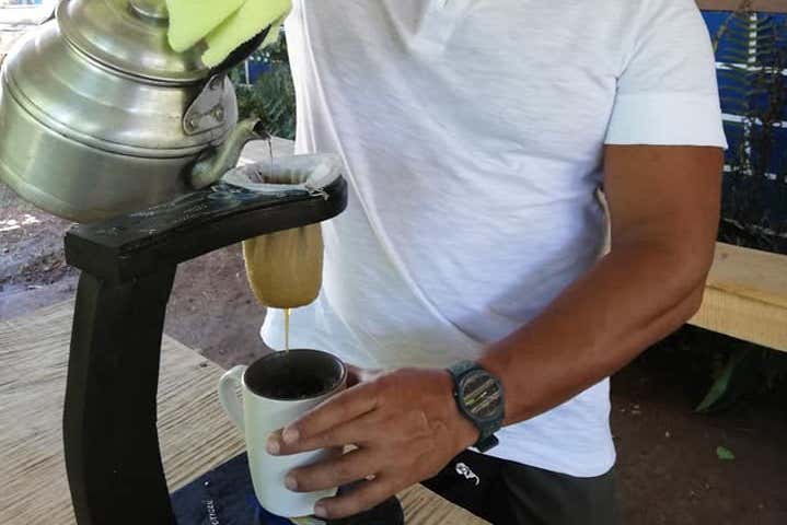 Preparando el café al estilo tradicional