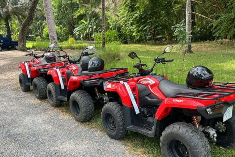 Los quads listos para la aventura