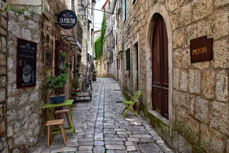 Recorriendo las calles de Hvar