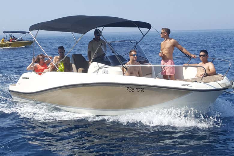 Barco para el paseo