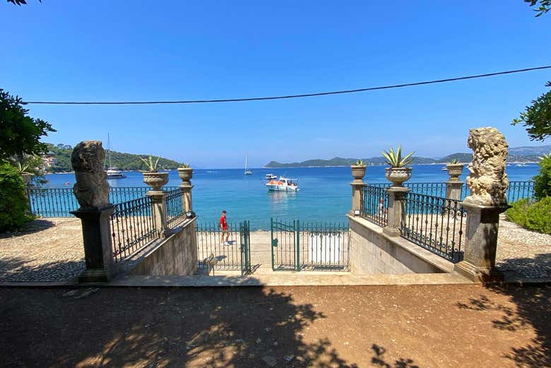 Esplorando l'isola di Mezzo