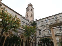 O campanário do mosteiro dominicano