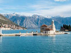 Isla artificial de Kotor